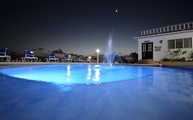 Beyond Sunset Resort & Villas